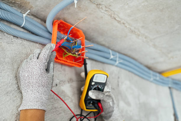 Electrical Outlet Repair in IL